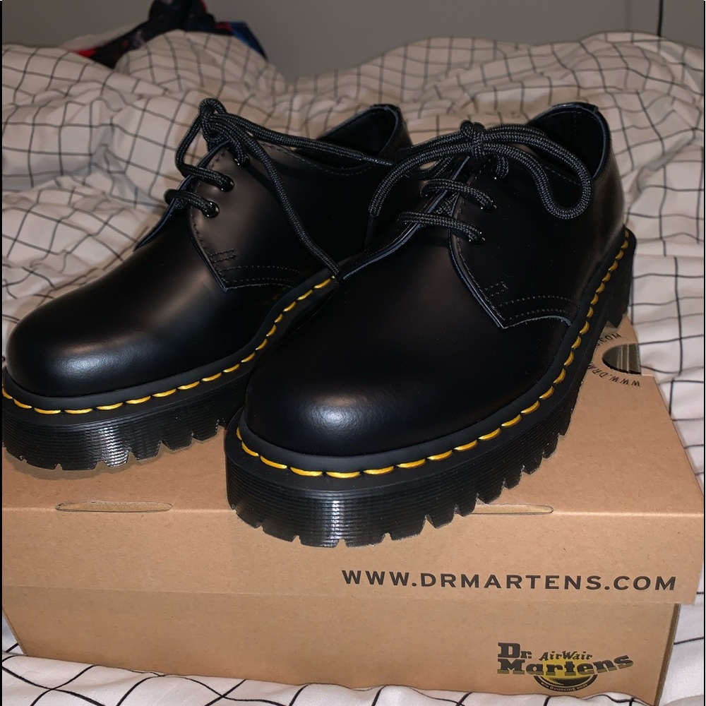 1461 bex black dr. Martens women’s 7